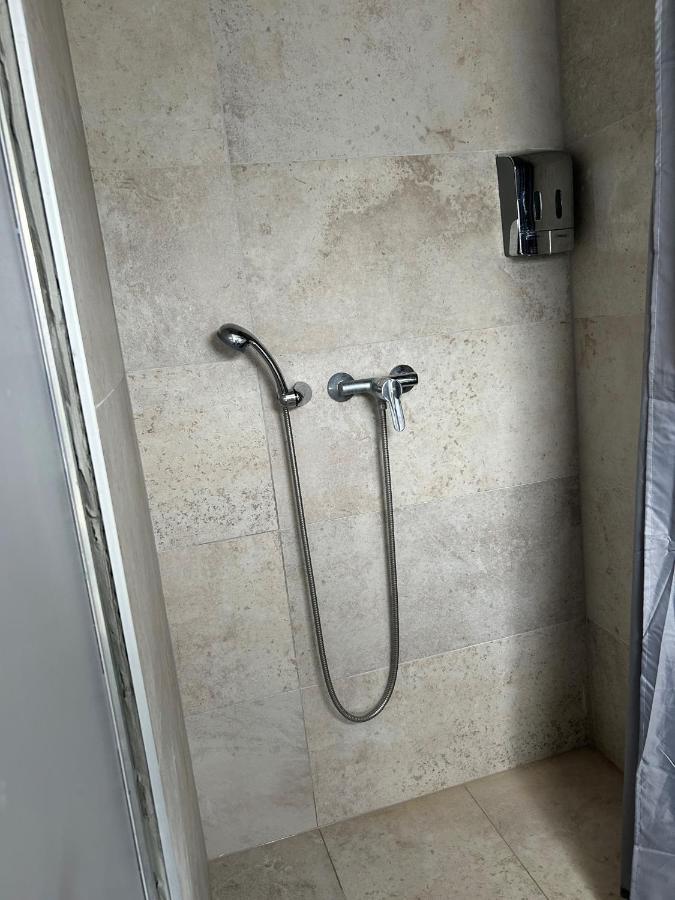 Hostel Balkan Express Загреб Екстер'єр фото